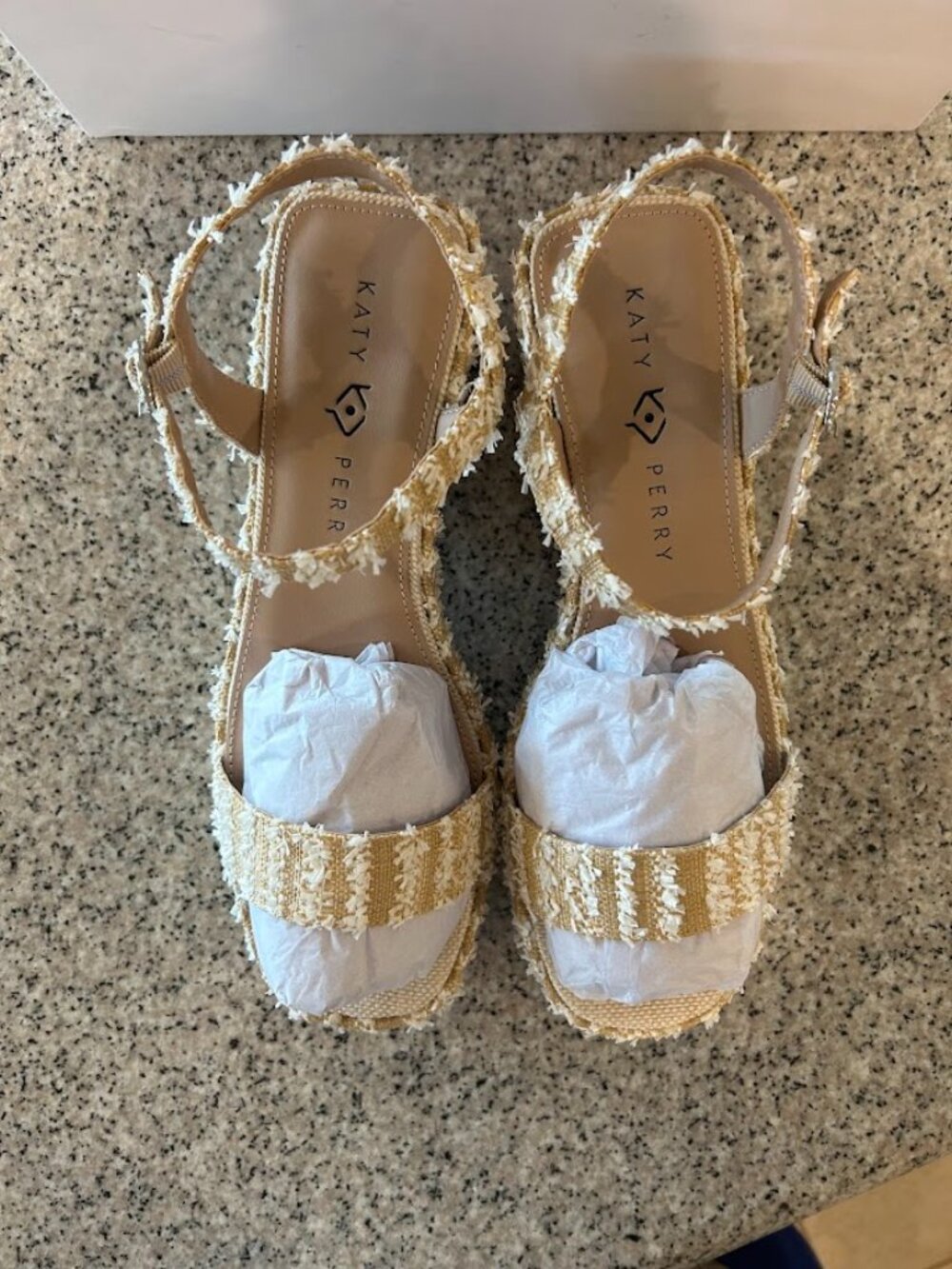 ✨ NIB Katy Perry The Geli Jelly Sandals - Women’s Size 10 ✨ - Picture 6 of 8